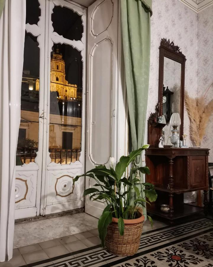 Palazzo Il Cavaliere B&B De Charme Modica Exterior foto